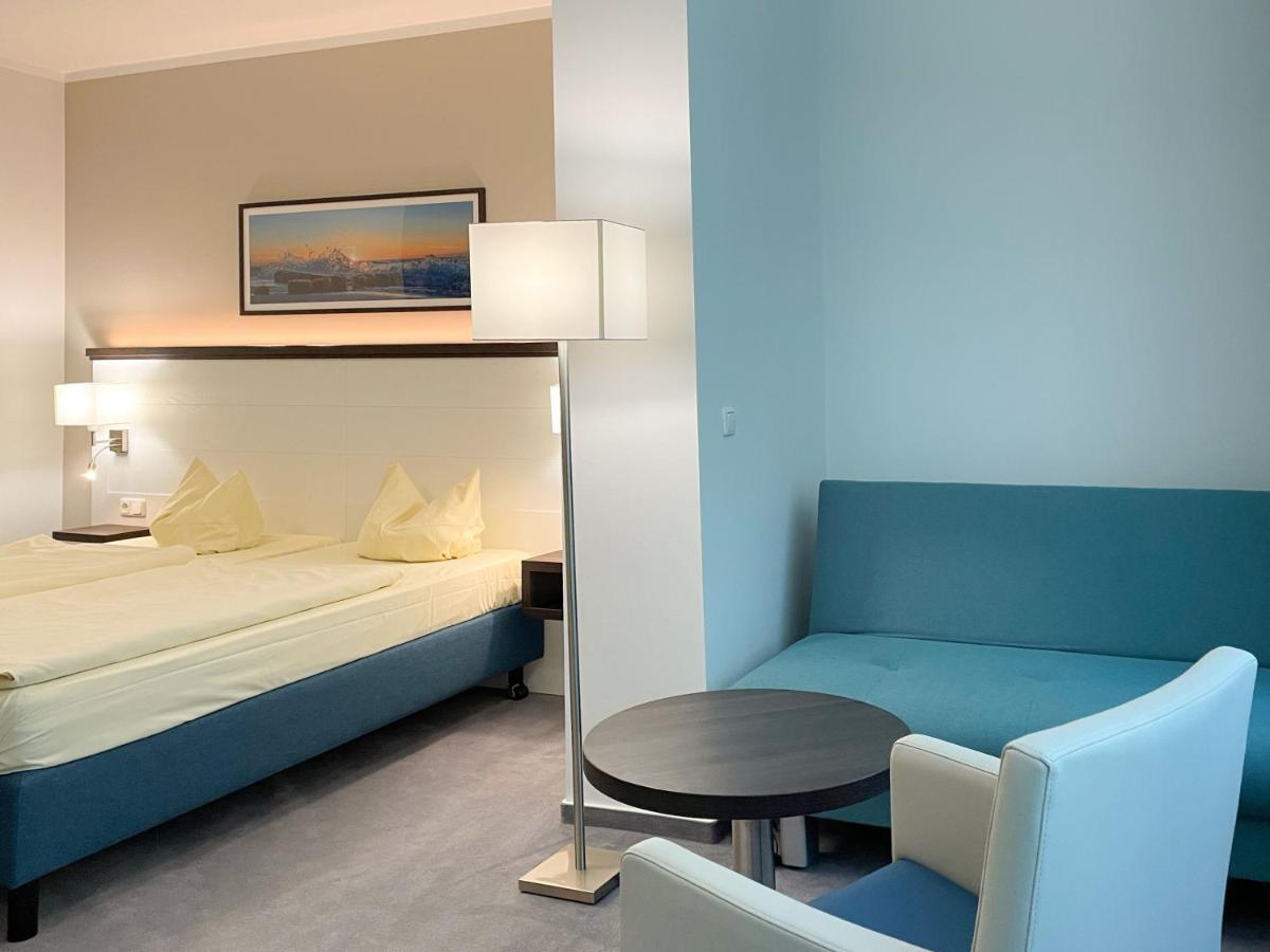 Strandhotel Граал-Мюриц Екстериор снимка