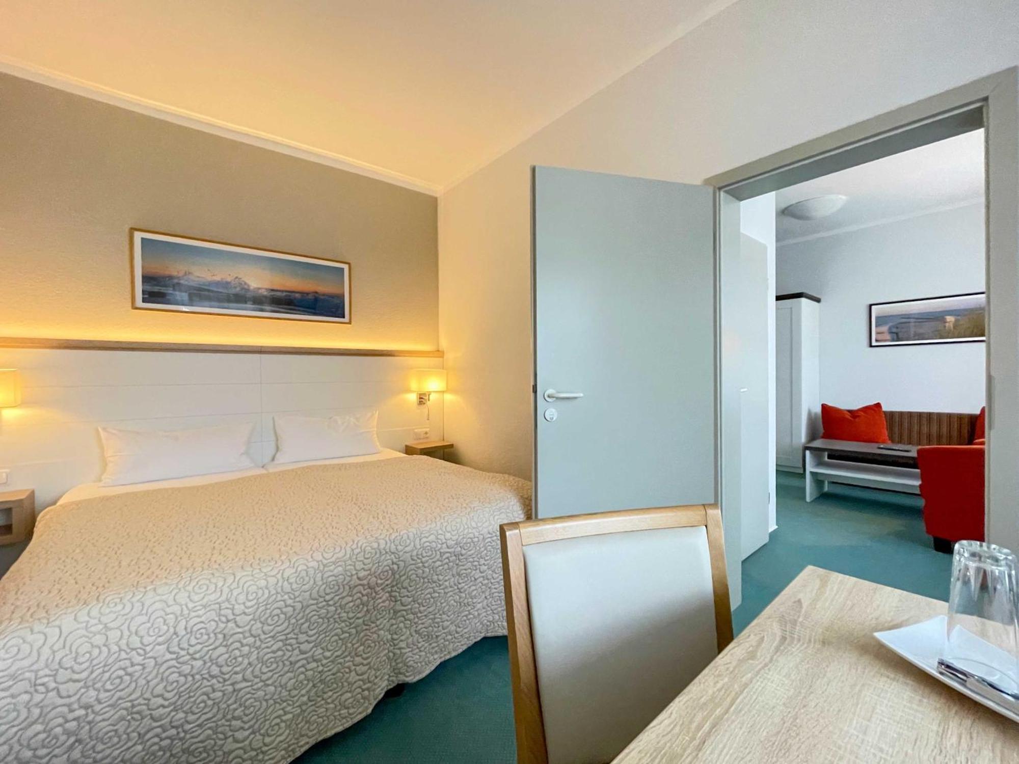 Strandhotel Граал-Мюриц Екстериор снимка
