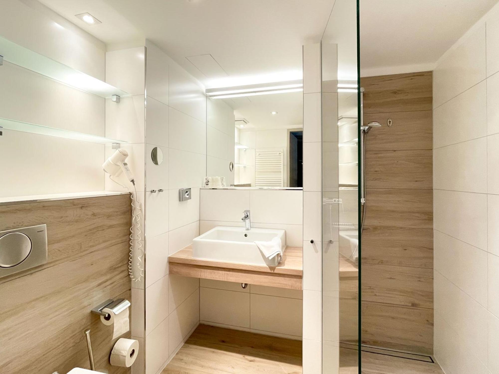 Strandhotel Граал-Мюриц Екстериор снимка