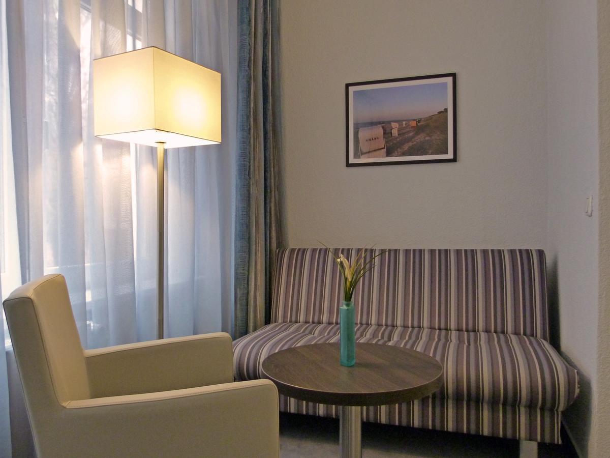 Strandhotel Граал-Мюриц Екстериор снимка